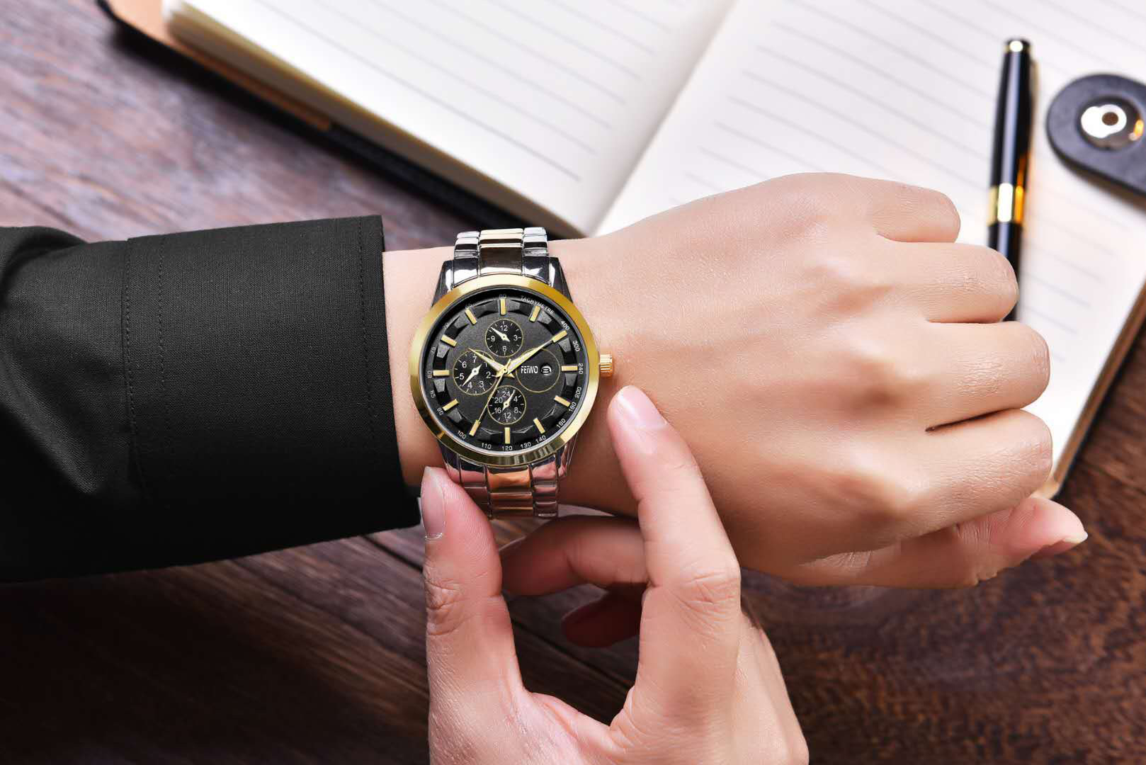 飞沃/feiwo手表 男士时尚商务运动 防水 日历 非机械 爆款 夜光表