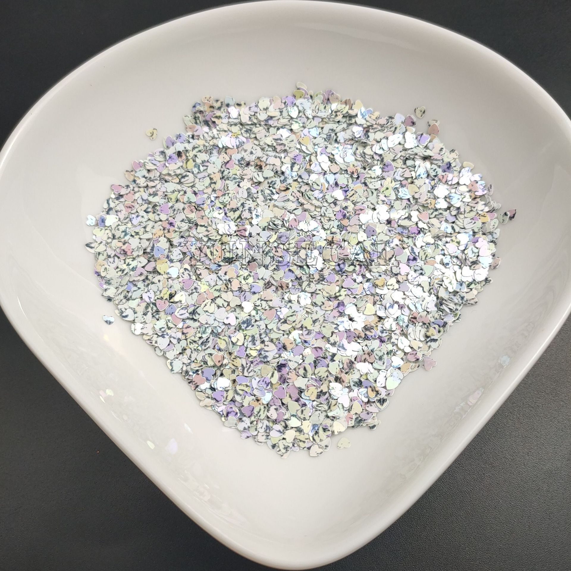 云色彩油彩花纹亮片3mm心形 流沙手机壳闪粉工艺礼品辅料亮片