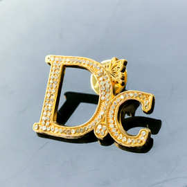 透明漆高档金属徽章