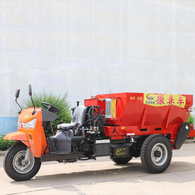 撒粪车价格30马力四轮拖拉机引式撒肥车干湿猪粪鸡粪羊粪撒肥车