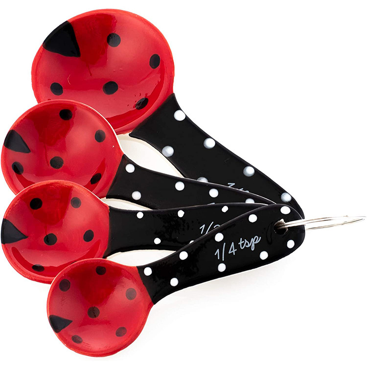 出口七星瓢虫造型陶瓷量勺彩绘白云土量勺套件可定logo图案造型