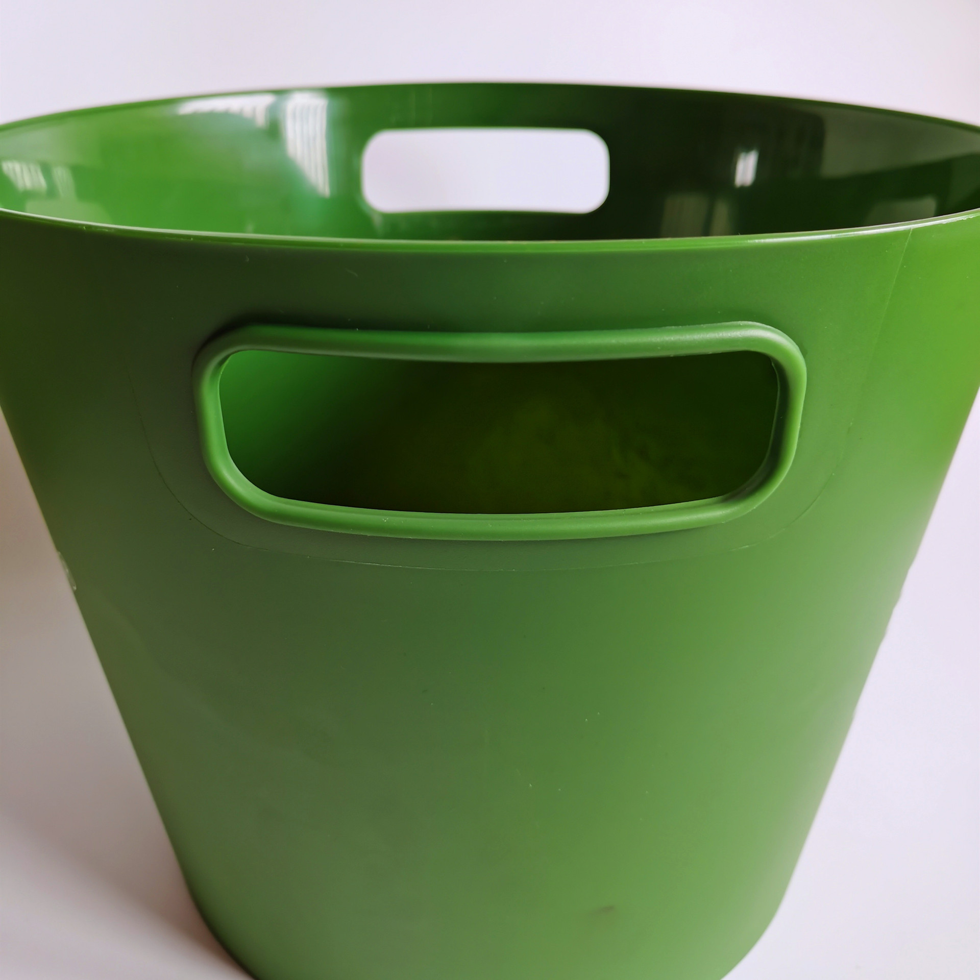 pp塑料冰桶 7l圆形 可定制logo 啤酒冰桶