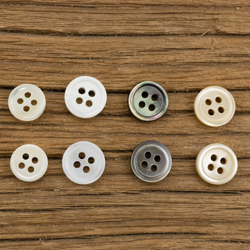 志禾现货 白色米黄色细边四眼衬衫贝壳钮扣加厚型贝壳