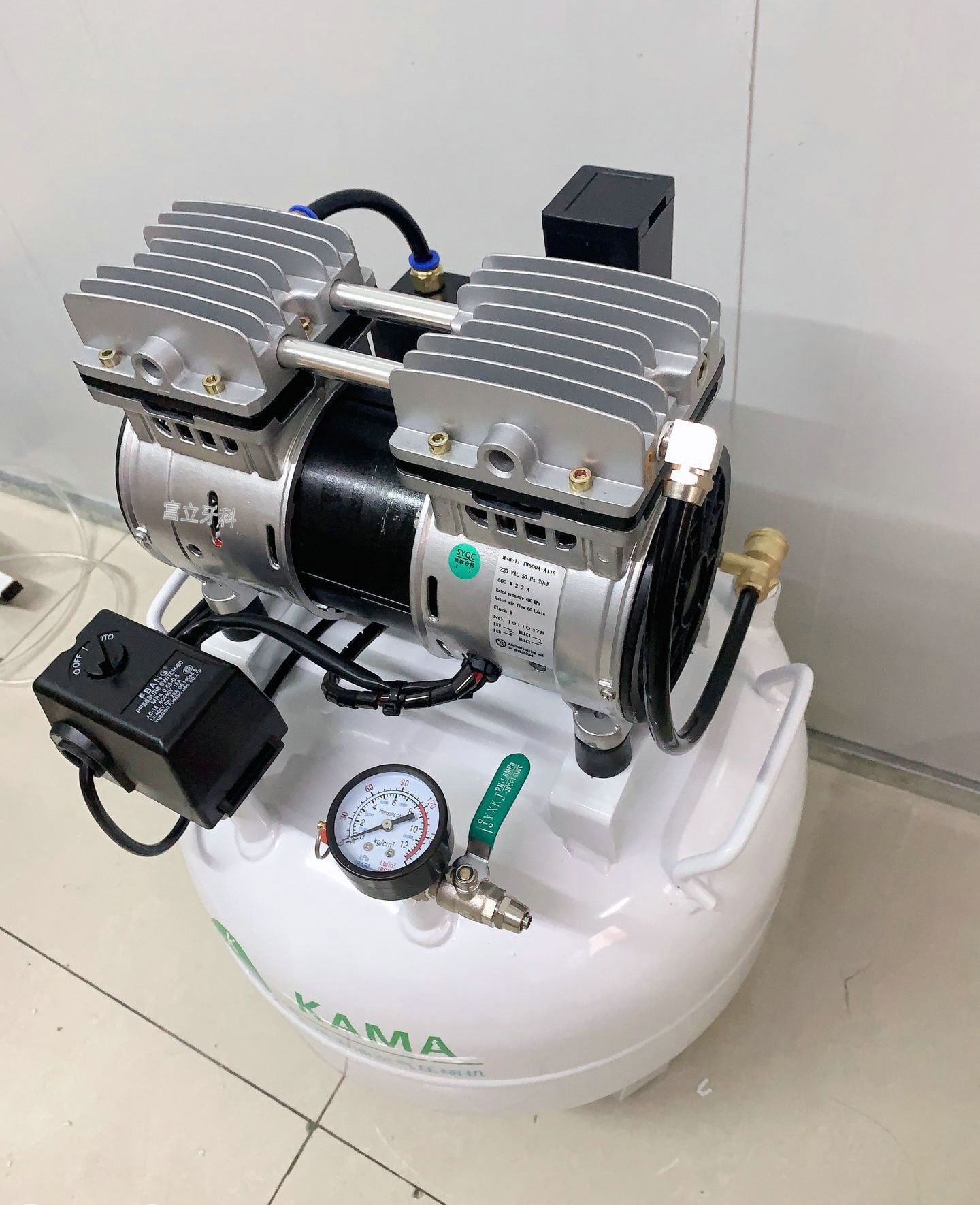 医用牙科无油静音气泵空压机小型空气压缩机高压口腔用电动托一