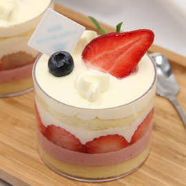 生日蛋糕慕斯杯