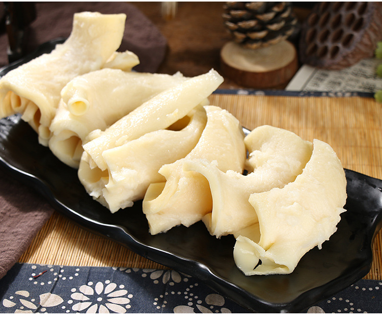 冷冻短心管水发牛黄喉耳朵脆嫩可口四川自助餐饮火锅食材大量批发