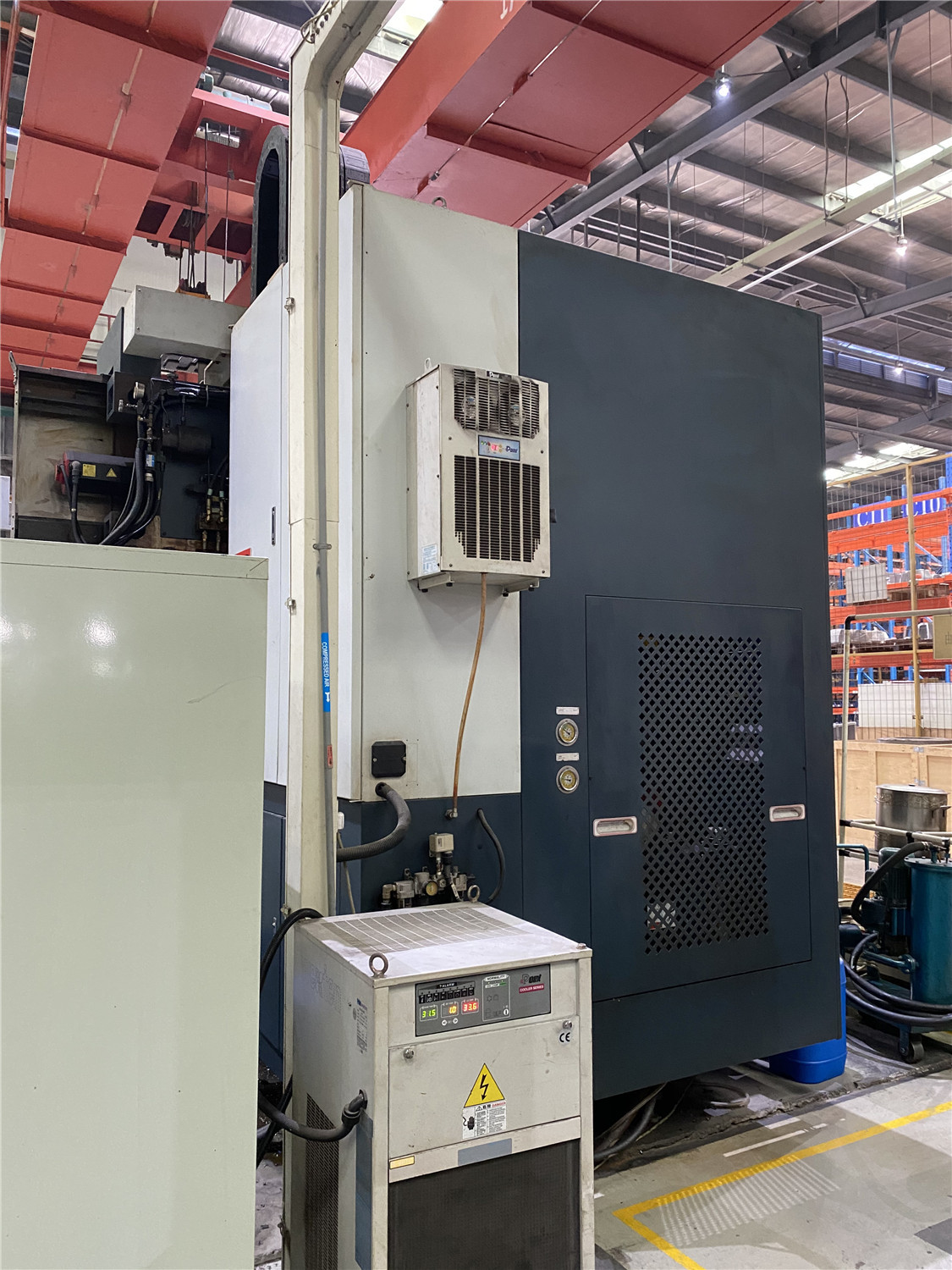 低价转让二手油机yv-1000atc数控立车