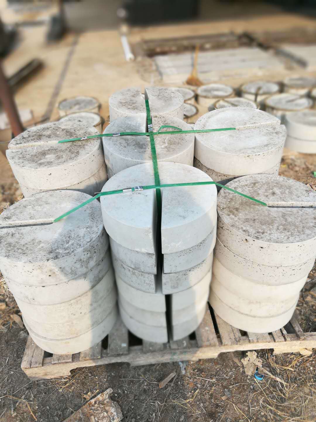 sq复合自保温砌块 wrf新型复合自保温砖sn连锁混凝土砌块东四砖业