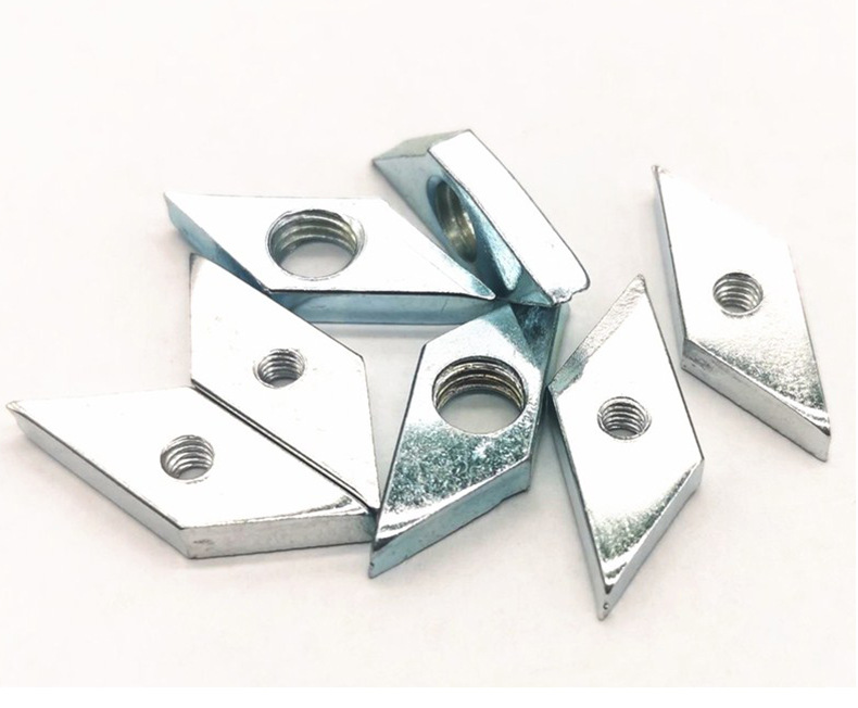 菱形螺母