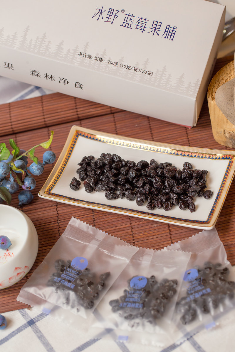 坚果原料休闲零食水果干 散装整箱代工贴牌 蓝莓蜜饯批发