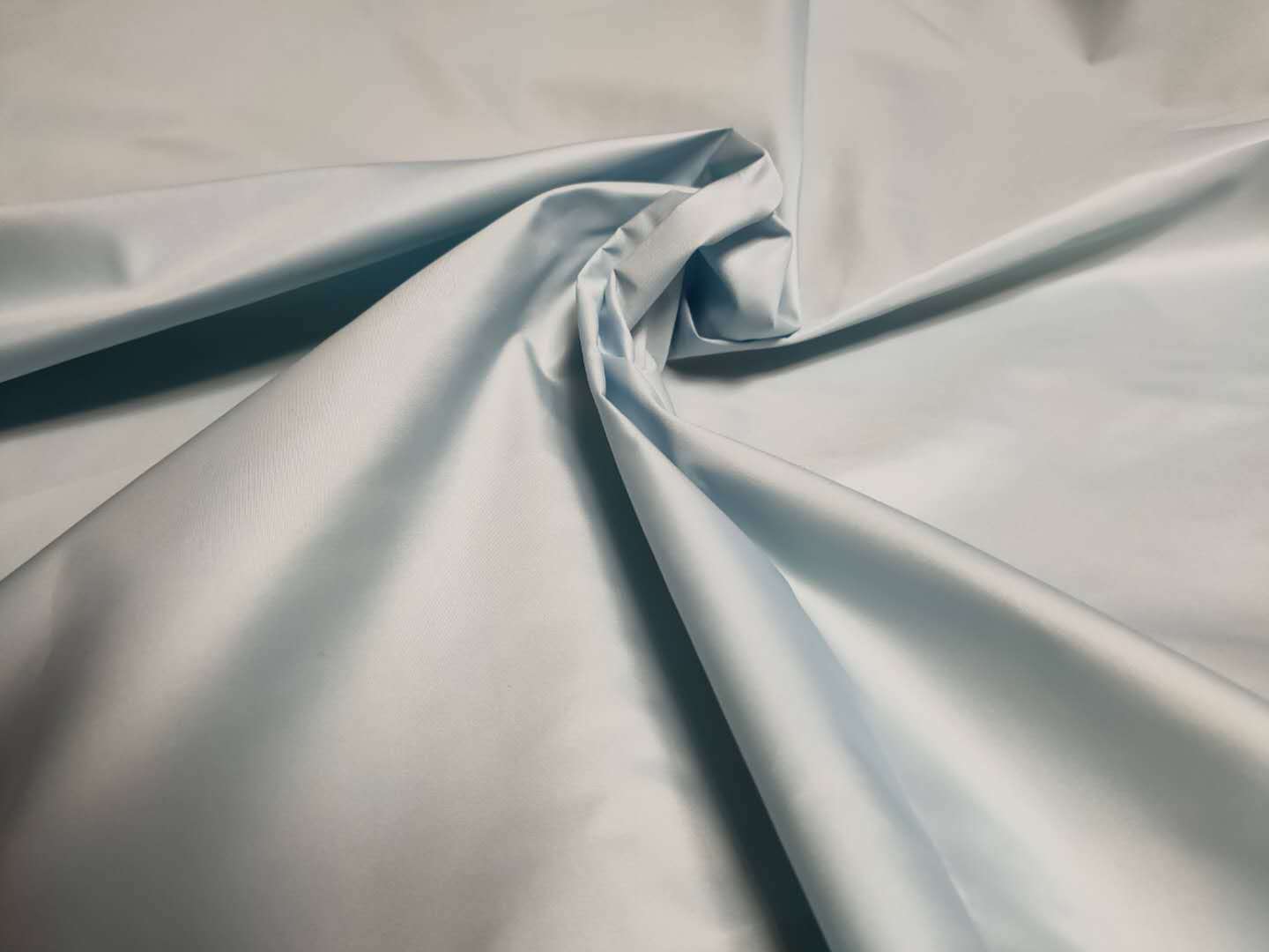 75d*75d专业级别医用防护服面料水压600mm不涂层透气性好工厂直发