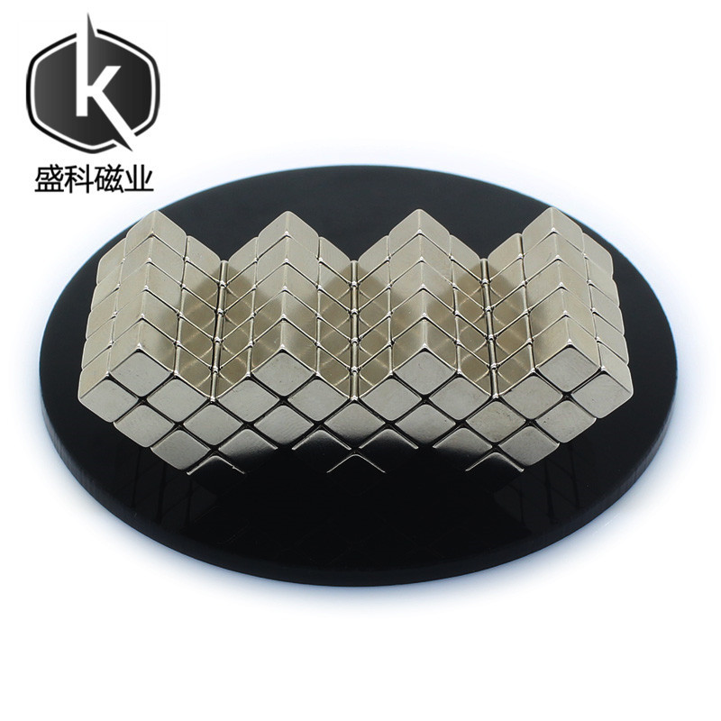 f4*4*4钕铁硼高性能强磁魔方益智玩具强力磁铁 4×4×4正方形磁石