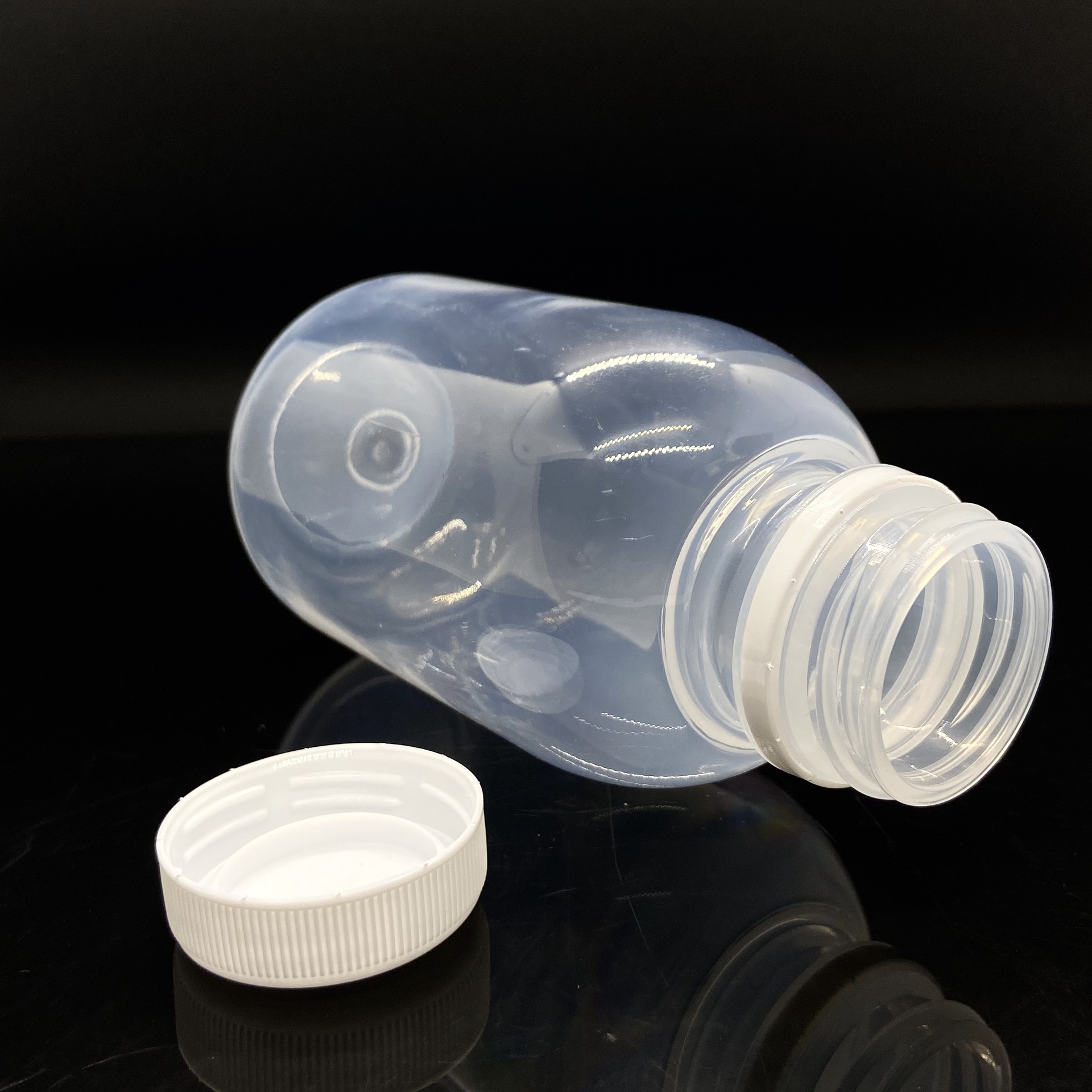 透明pp塑料瓶果汁饮料酸奶耐高温耐蒸煮耐低温热灌装瓶子厂家定制