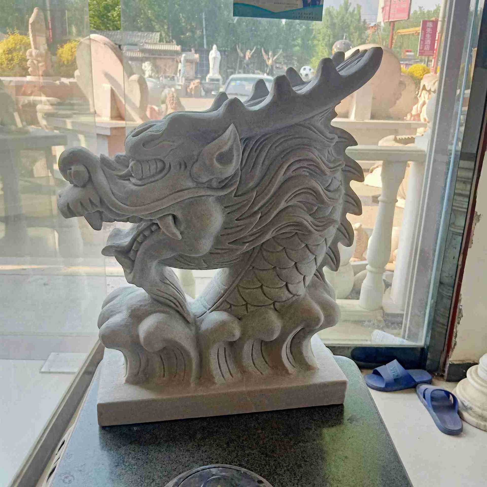 供应现货大理石汉白玉龙头喷水龙头晚霞红龙头喷水龙头各种款式