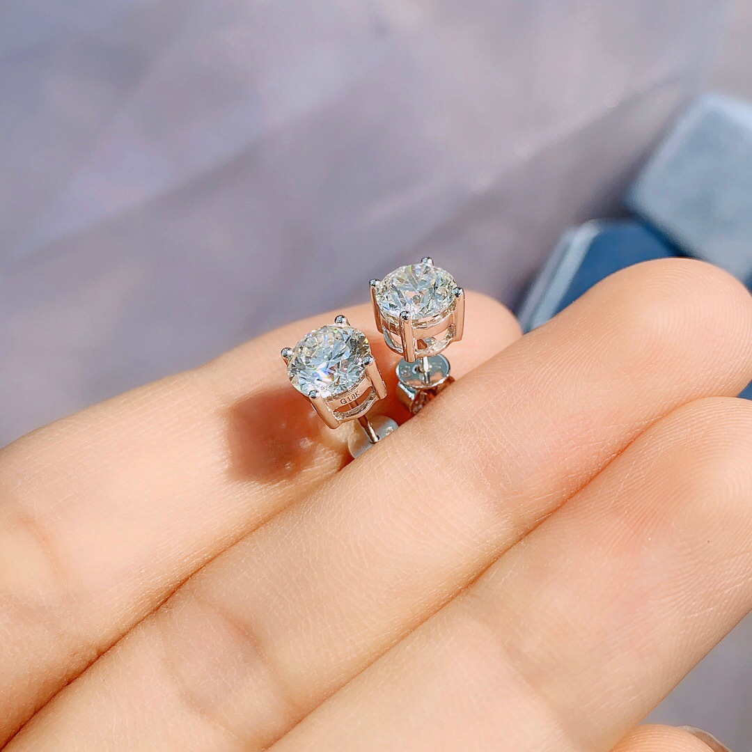 18k金gia钻石耳钉1克拉/1粒简约经典四爪钻石耳钉耳环百搭定制