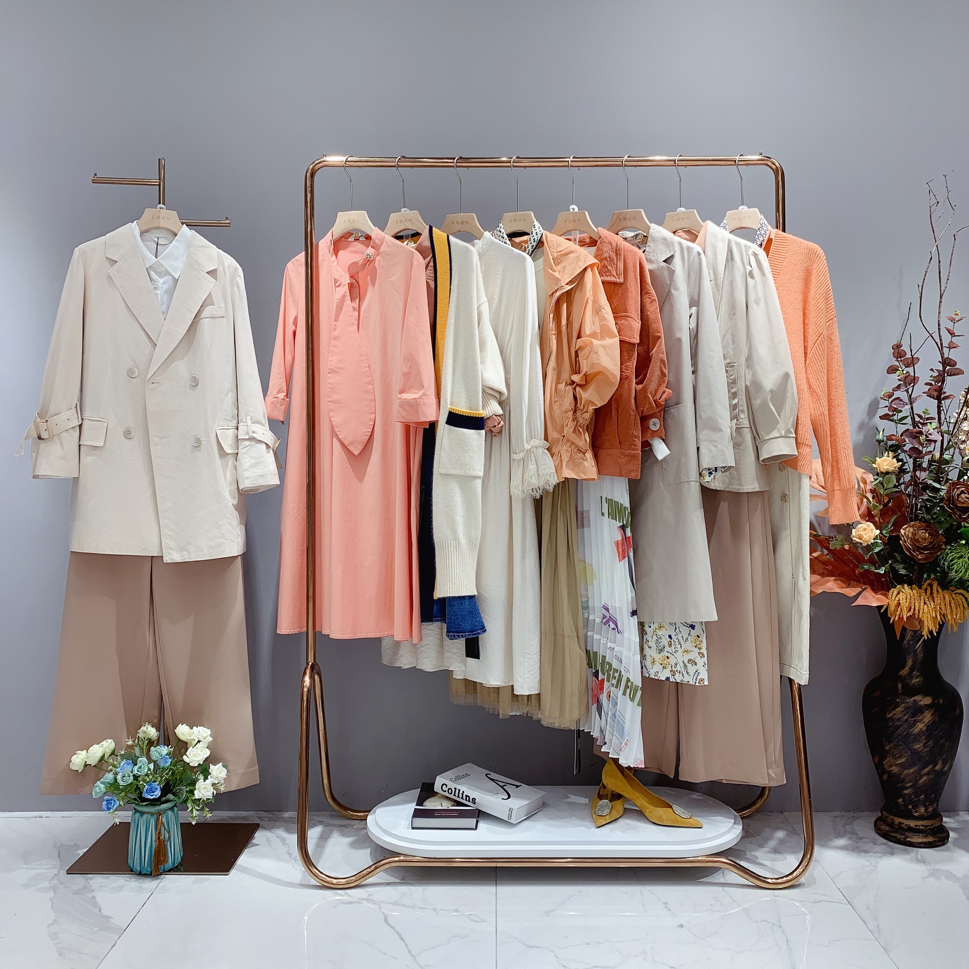 品牌折扣女装维伊20专柜撤柜风衣连衣裙原单尾货厂家库存清仓走份