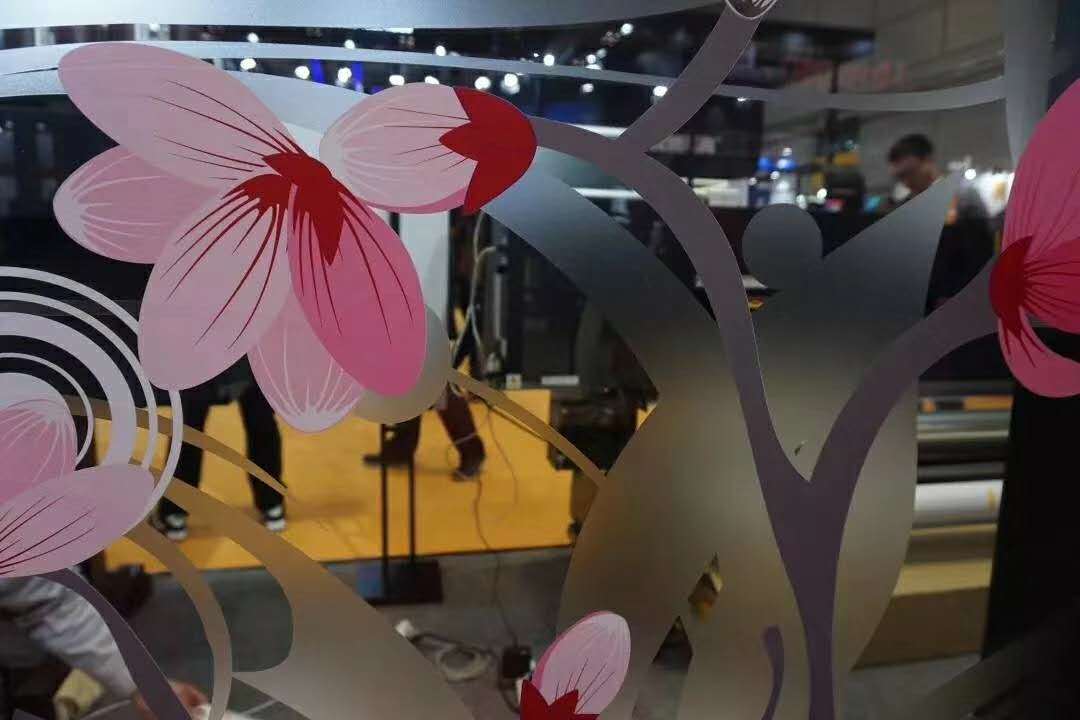 uv透明车贴uv超透pet材质uv超透贴超透pet玻璃贴双面全透玻璃贴