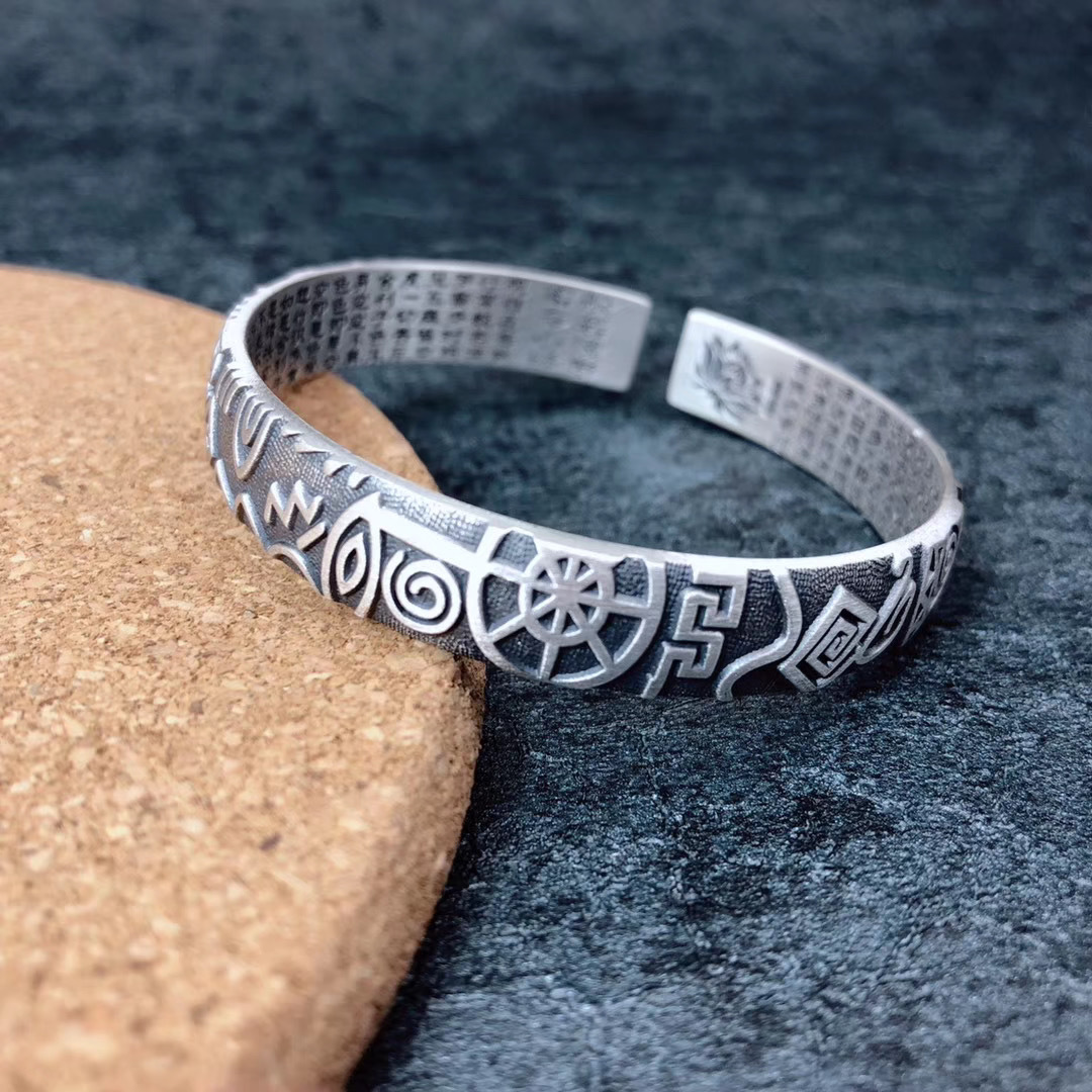 乾龙新款上新足银999复古民族风图腾手环纯银心经开口手镯