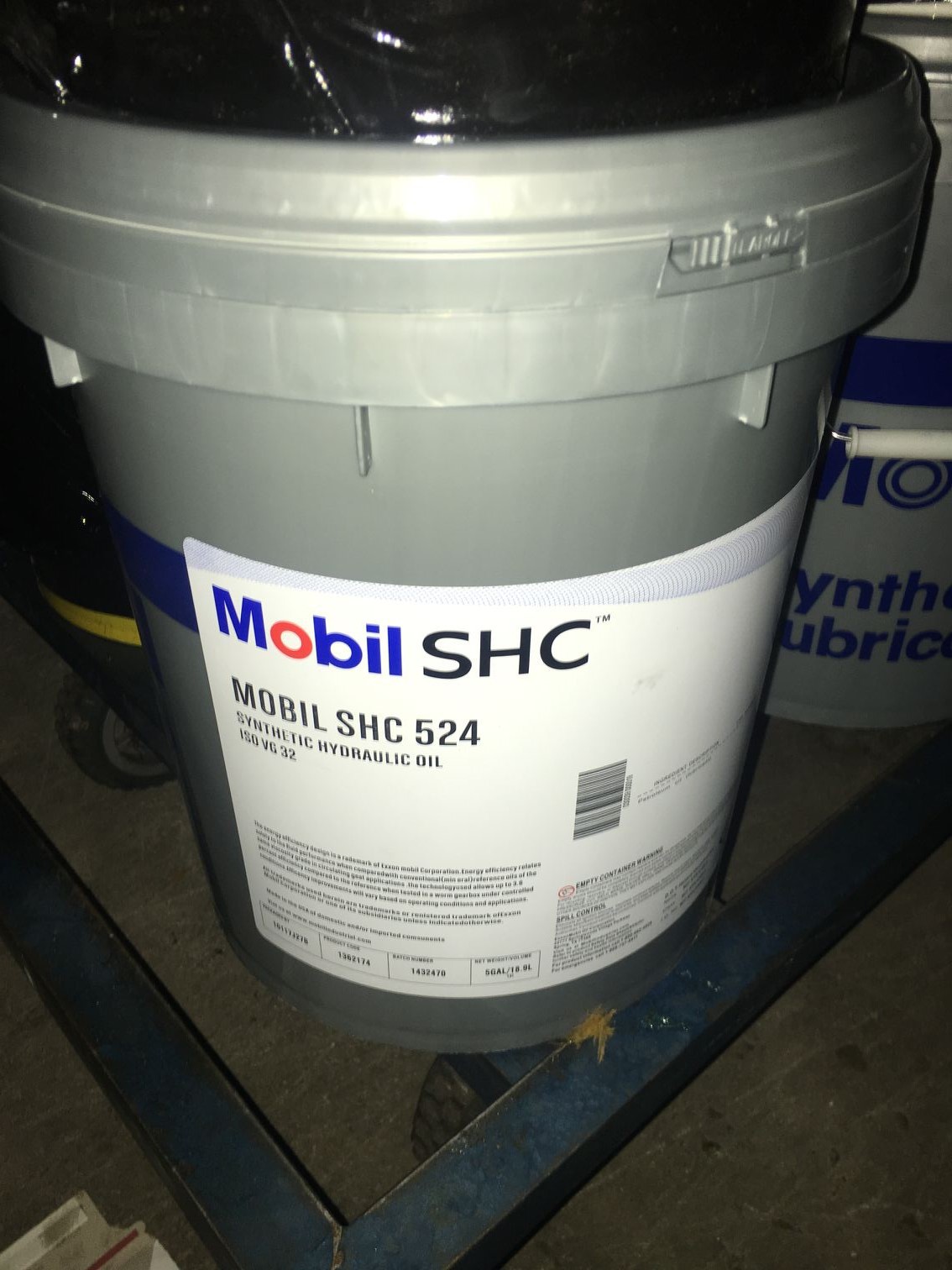 美孚低凝液压油mobil shc 524 525 526 527号vg32合成抗磨液压油