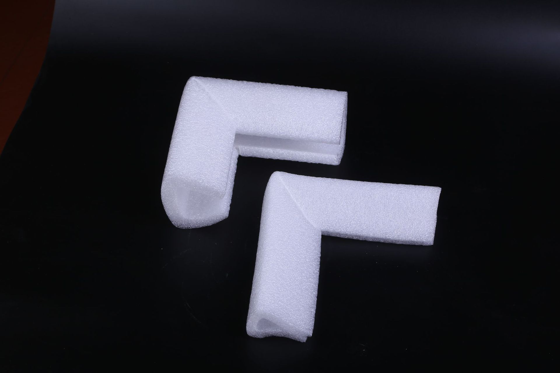 厂家定制epe珍珠棉护角 家具相框装饰画泡沫 l形护角护边防撞包角