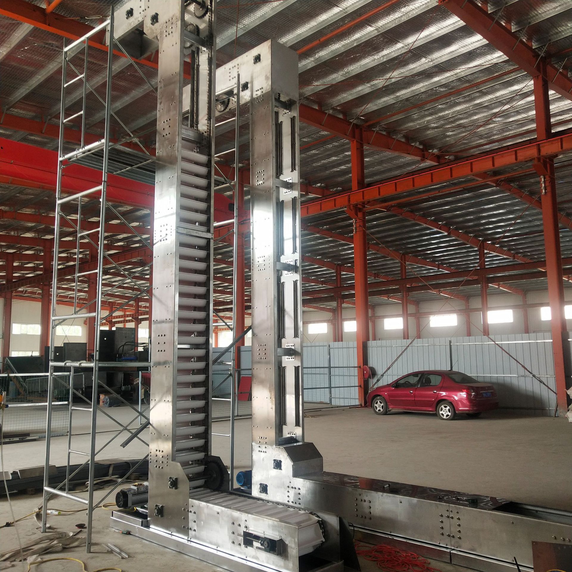 工厂直销斗式提升机塑料料斗机料斗提升机z型爬坡机颗粒运输机