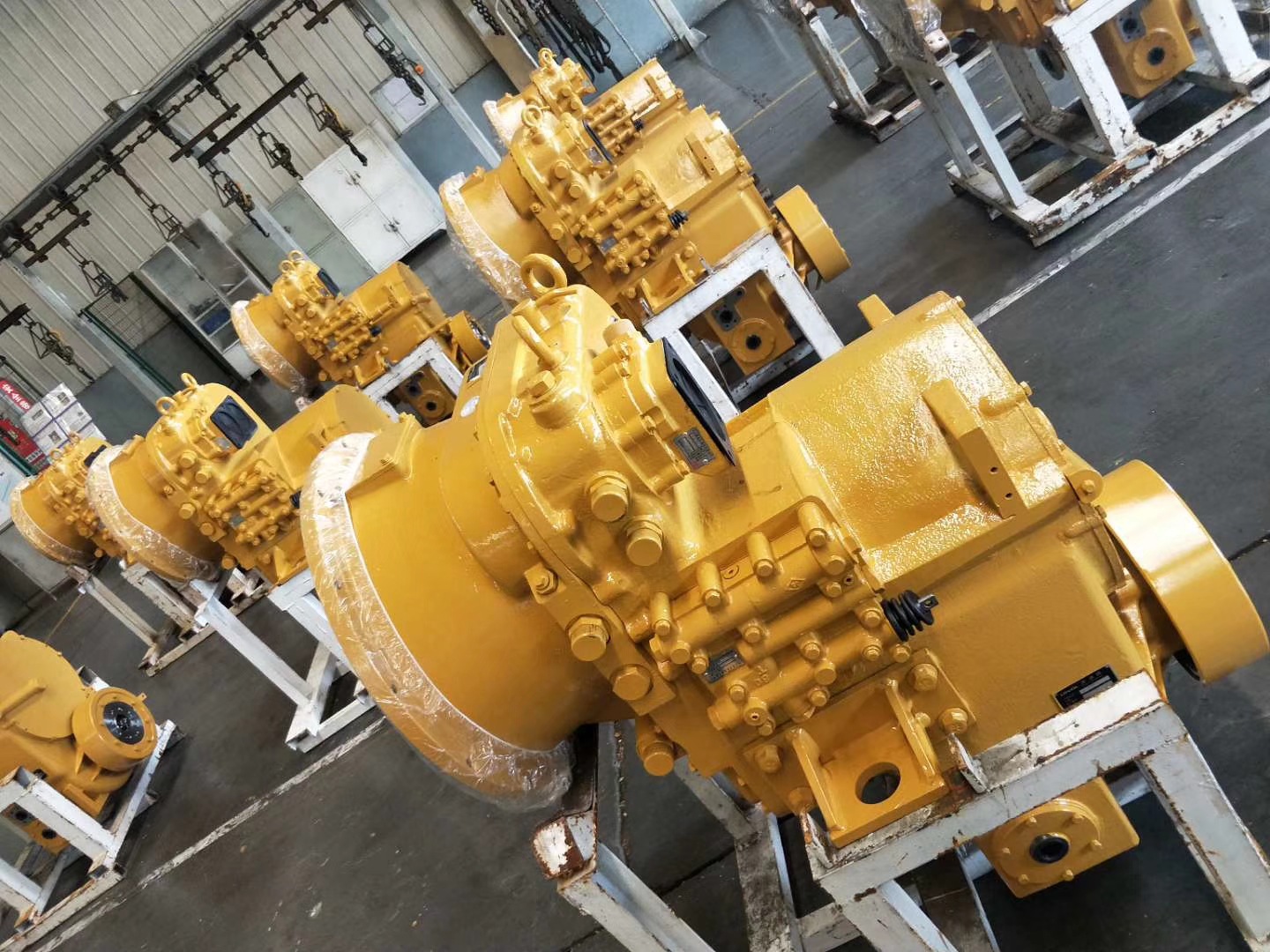 厂家直销柳工856 850 860装载机变速箱 变矩器 变速箱壳体 配件