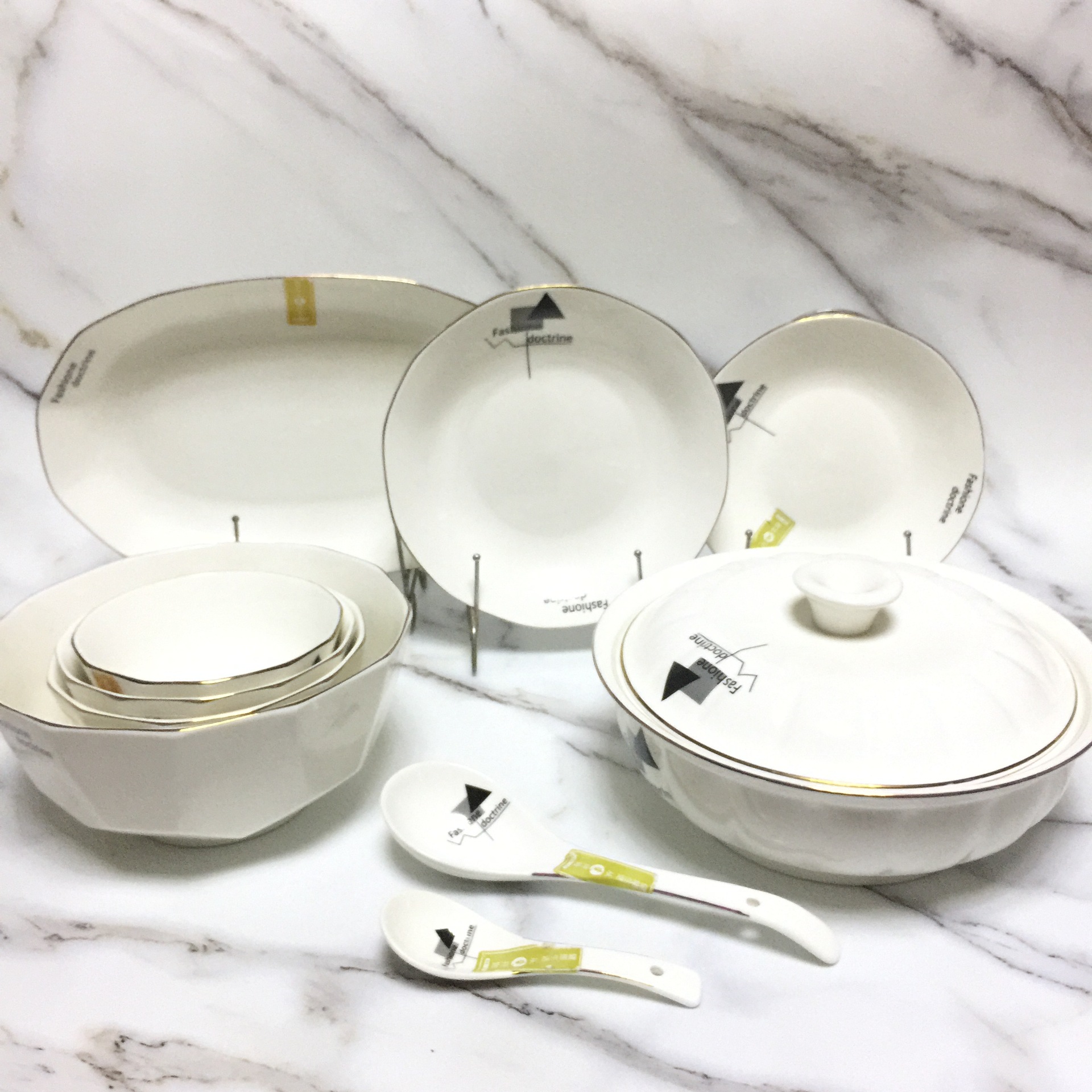 厂家直销 钻石碗盘套装家用陶瓷米饭碗汤碗钻石家用陶瓷盘子碗