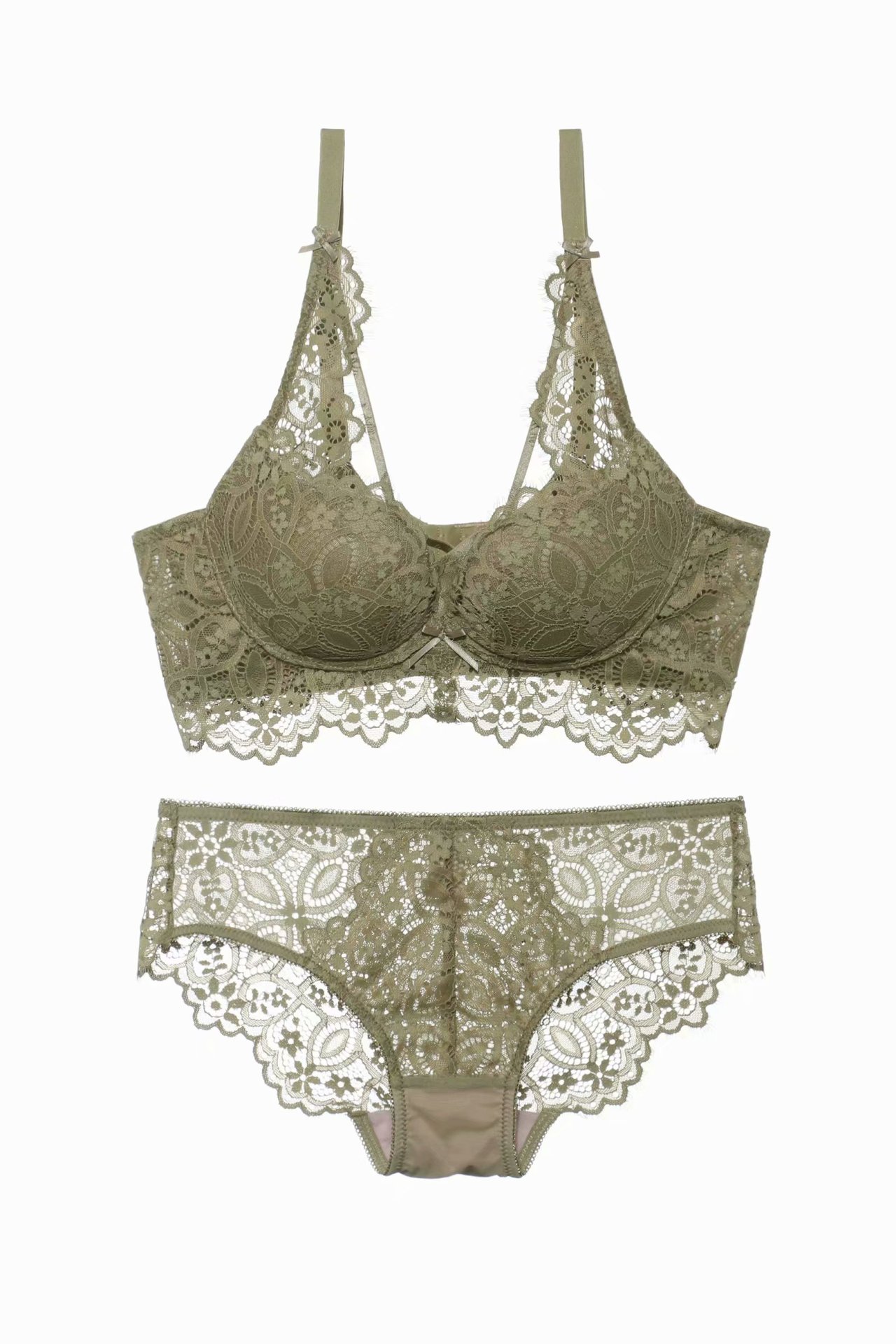 2020维妮芳v095性感蕾丝文胸无钢圈 聚拢无痕上薄下厚内衣套装女