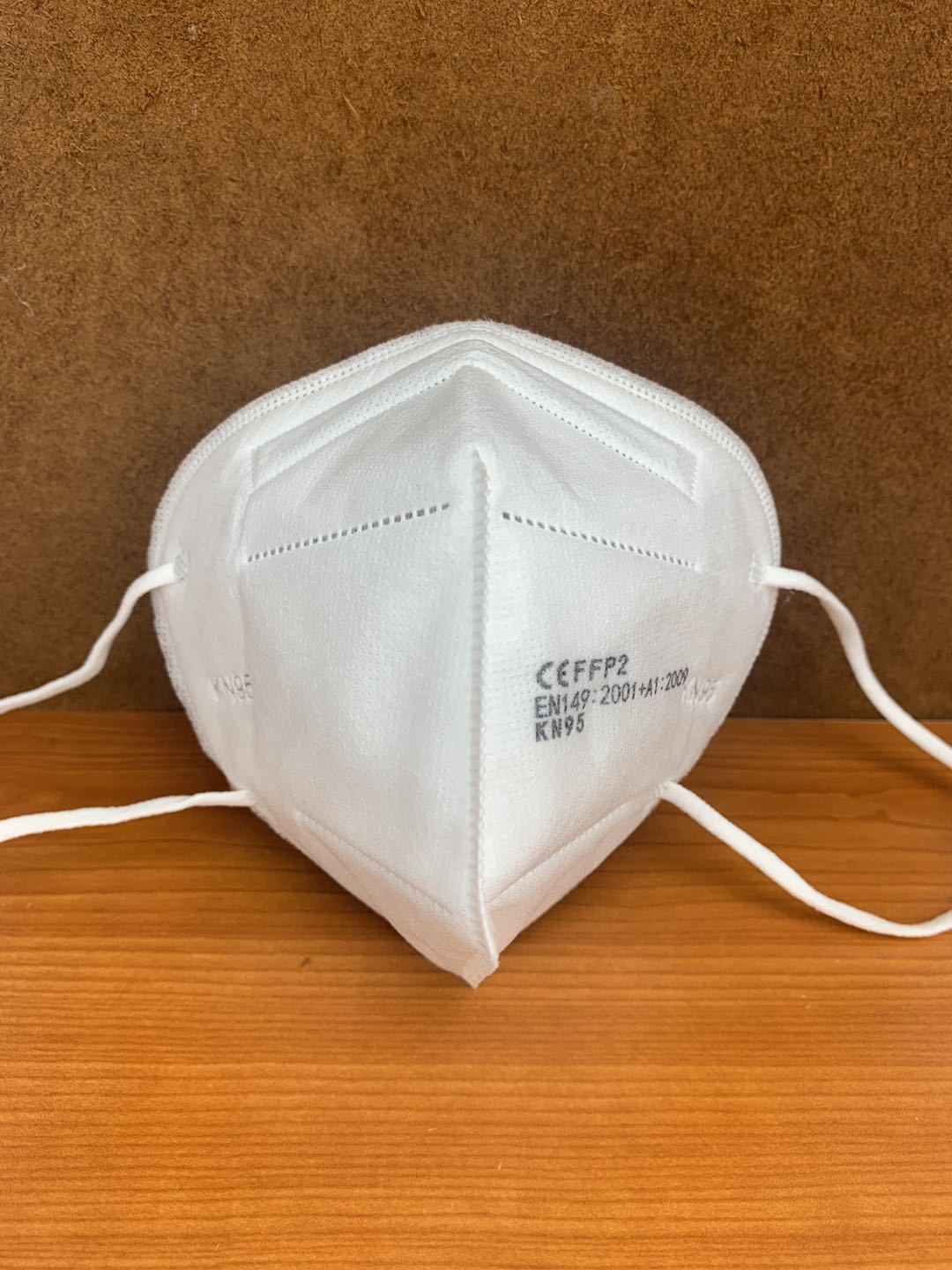 五层外贸kn95口罩带欧洲双证书可出口mask内置fda印刷ffp2工厂家