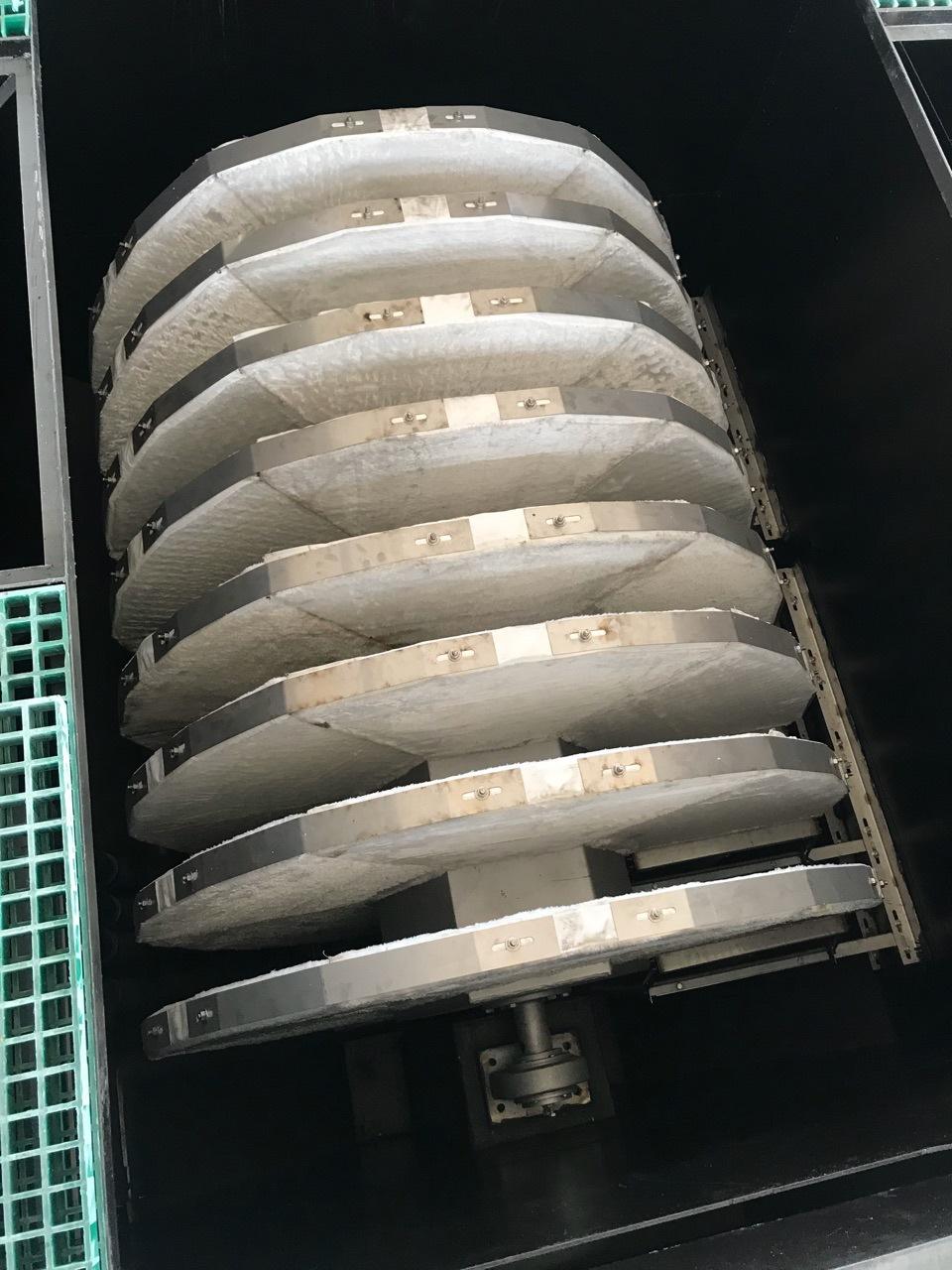 厂家供应纤维转盘过滤器 生物转盘滤布滤池一体化污水处理设备