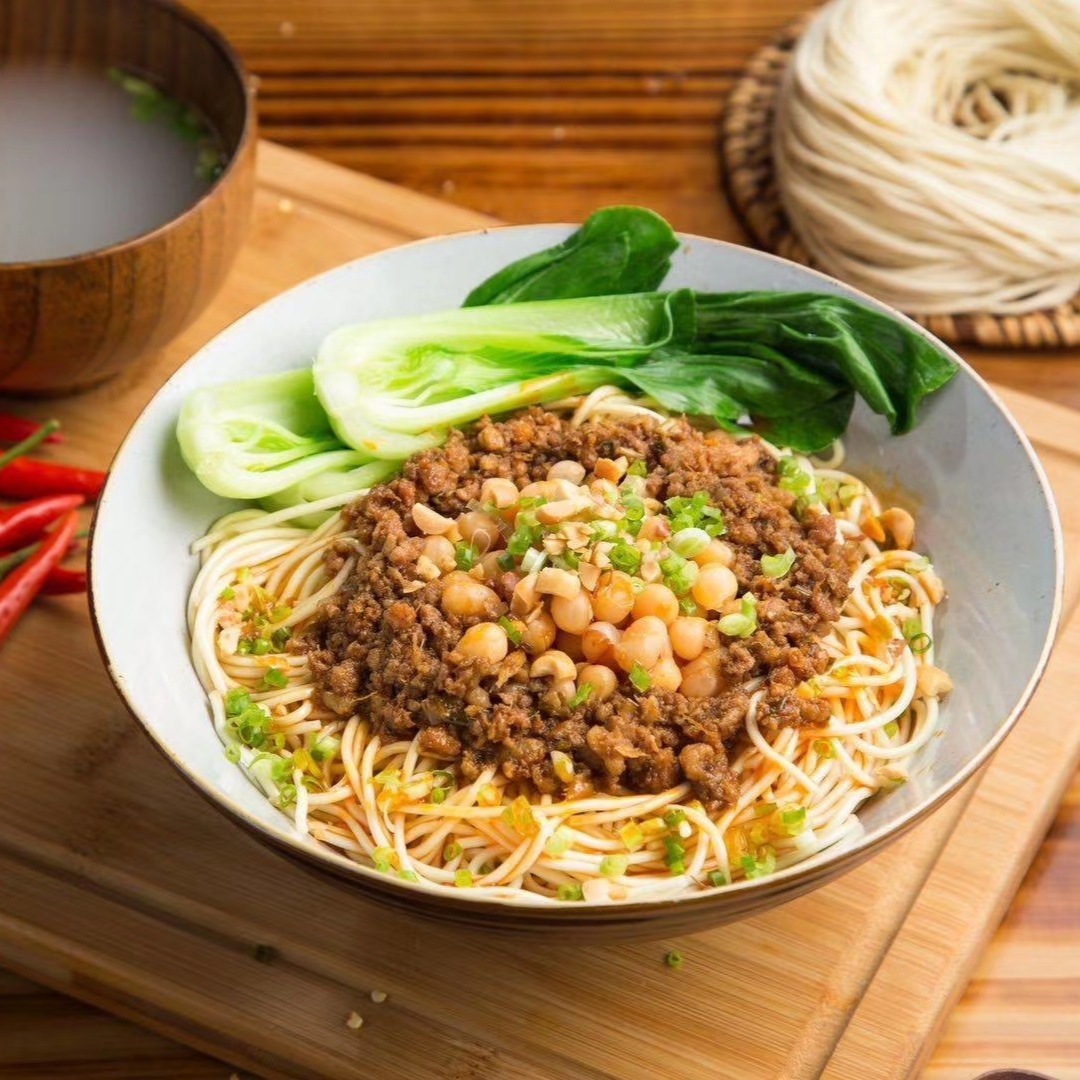 杂酱面浇头炸酱面条米粉米线臊子料理包拌面酱酸辣粉专用厂家直销