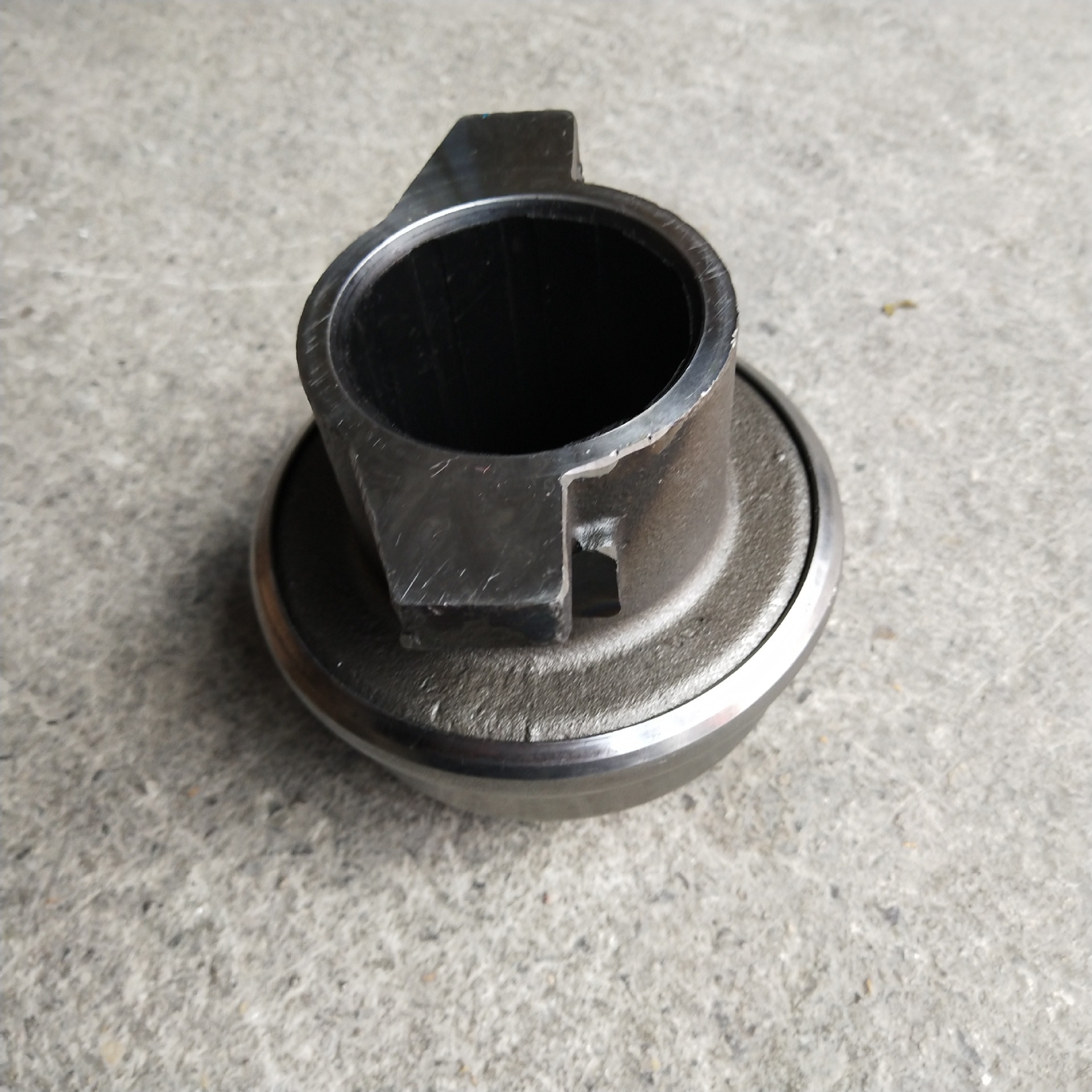 重汽豪沃 陕汽德龙 法雷奥 wg9725160520 分离轴承 70nl5791f0