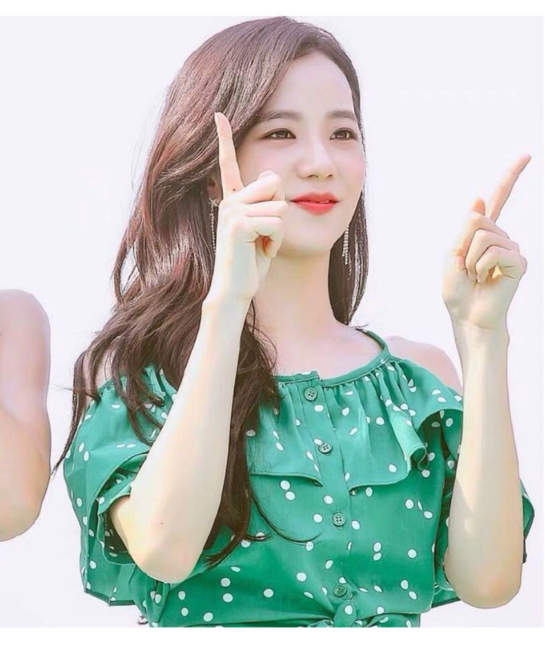jisoo金智秀同款绿色吊带上衣小众设计露肩圆点雪纺衬2020夏季女