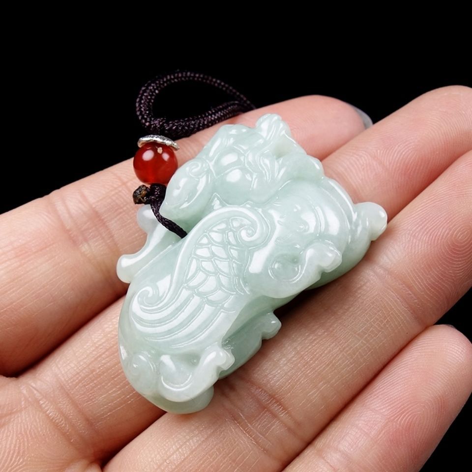 翡翠玉石貔貅吊坠立体麒麟项链玉坠天然a货飞天玉貔貅挂件