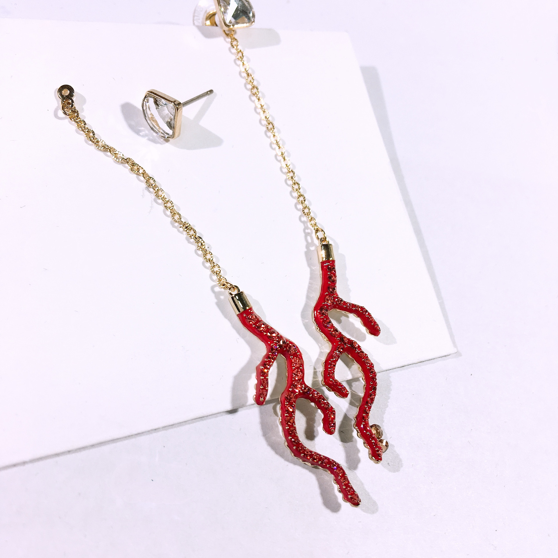 【新品】施家1:1 绚丽红色珊瑚耳环 海洋生物珊瑚流苏造型女耳环