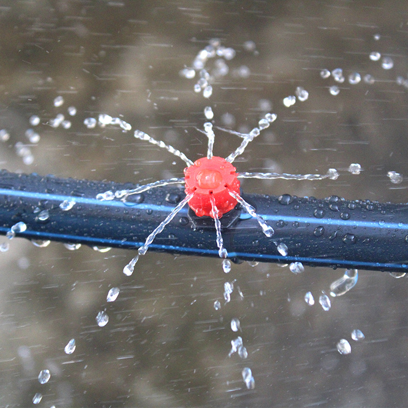小红帽滴头八孔可调流量果园艺喷头滴管农用滴灌溉头果树滴灌喷头