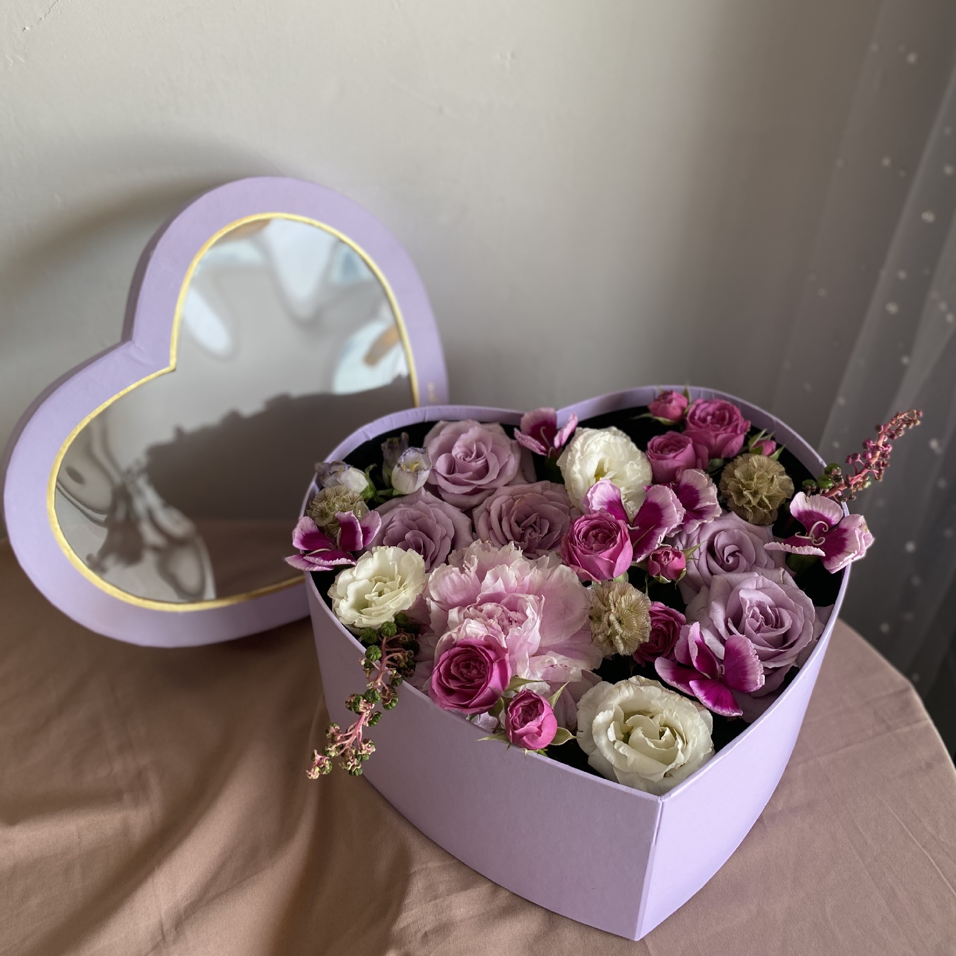 鲜花礼盒透明爱心花盒情人节永生玫瑰花束包装盒抱抱桶心形插花盒