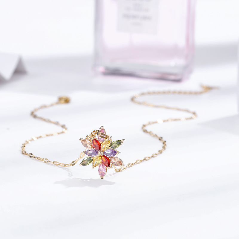 2020新款七彩锆石锁骨链女 14k金白锆石精致七色花项链吊坠厂家