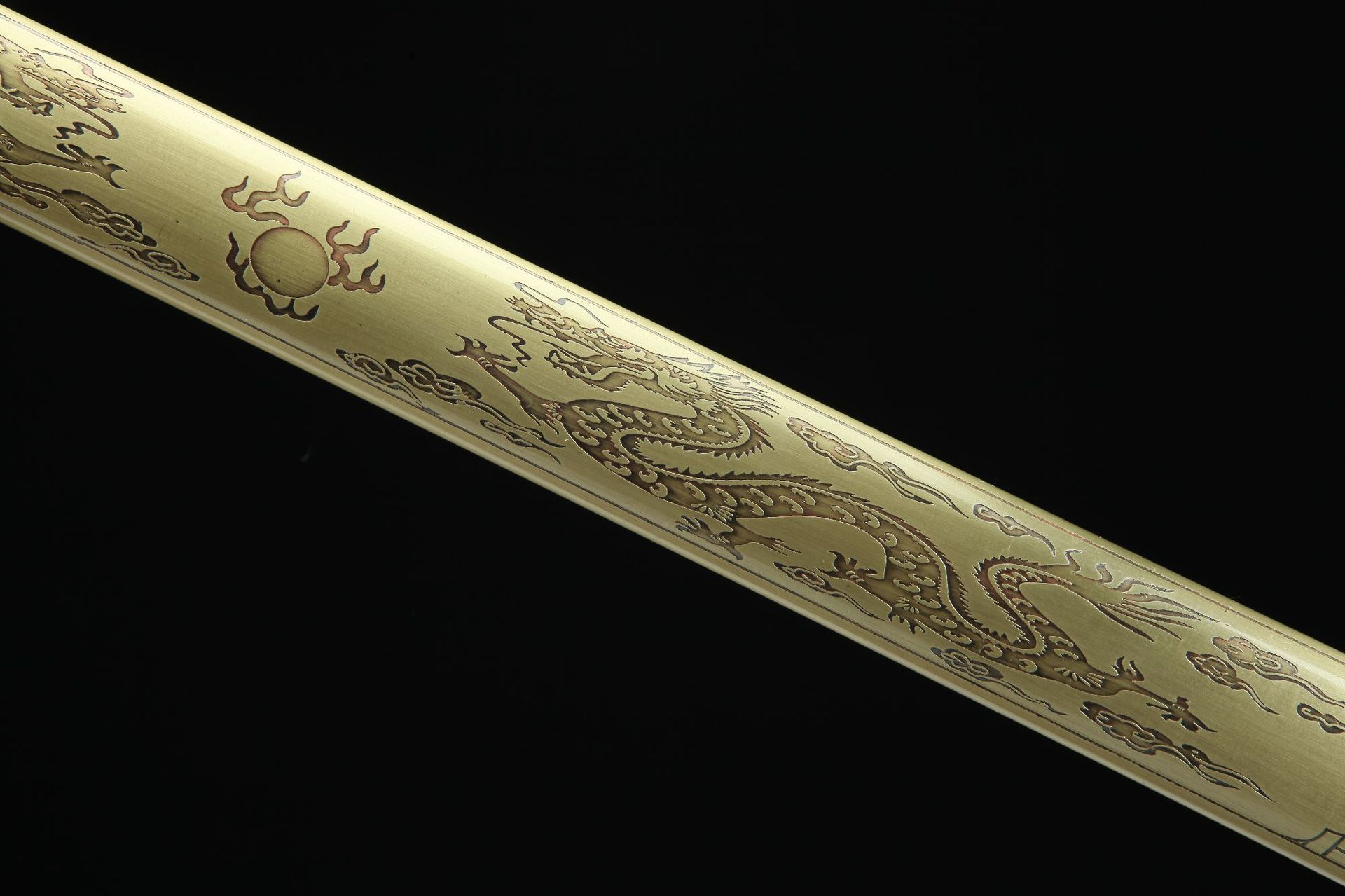 龙泉刀剑传统手工镇宅宝剑花纹钢烧刃唐剑八面硬清剑冷兵器未开刃