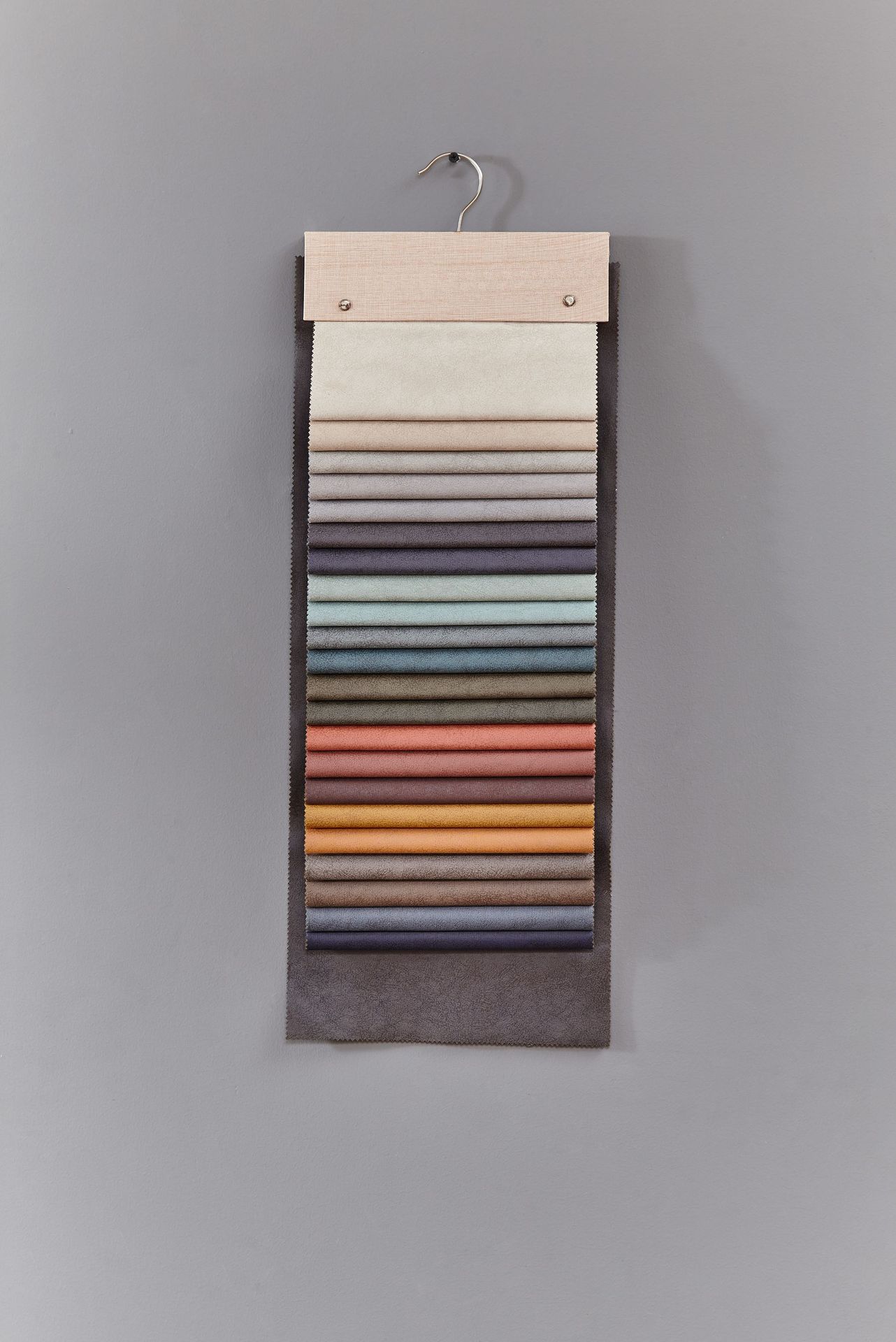 现货科技布仿皮雪尼尔棉麻高精密沙发面料窗帘面料吊卡布板批发