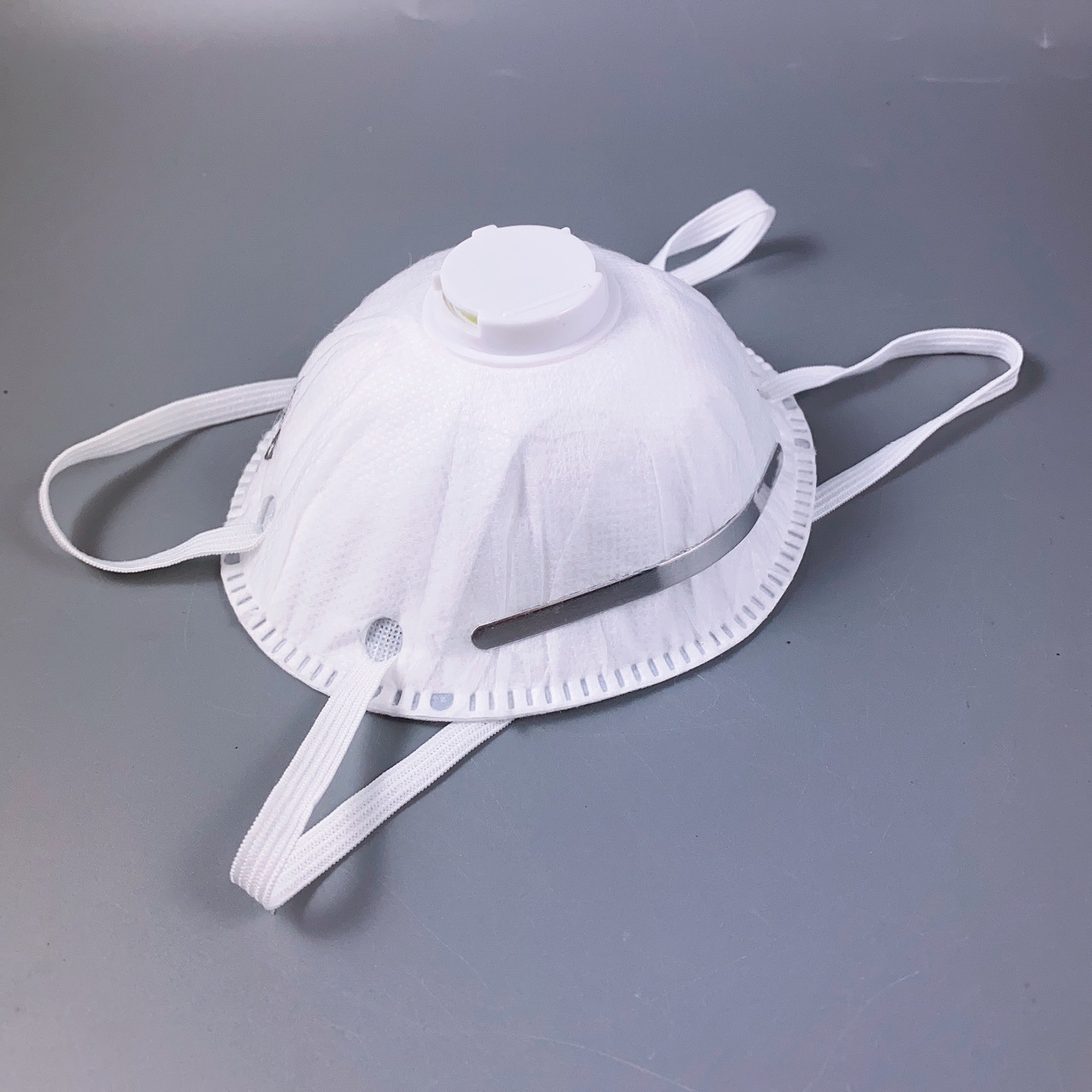 白色杯型无纺布口罩简易头带防护面具带呼吸阀kn495一盒15个