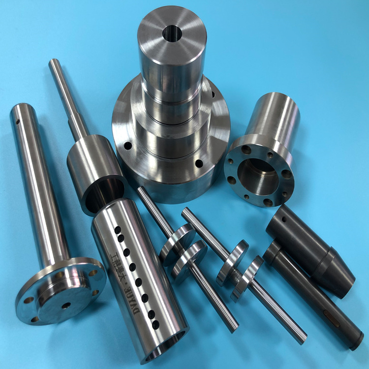 表面氮化零件加工定制 机械非标轴套定做 牙杆螺母顶针细长短轴芯