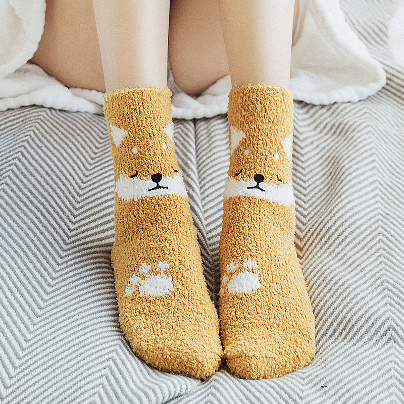 Coral Fleece Socks Women's Winter Thickened Velvet Padded Warm Floor Socks Home Sleeping Socks Cute Cartoon Plush Socks