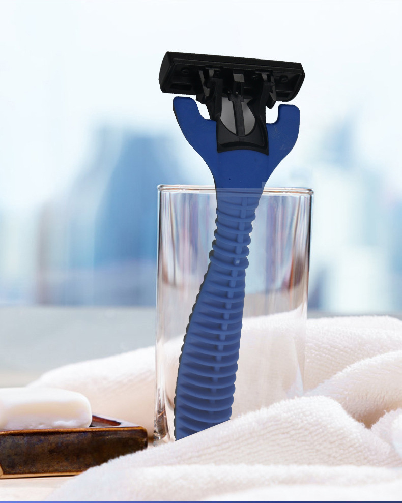 一次性剃须刀一次性刮胡刀三层不锈钢手动剃须刀酒店剃须用具批发