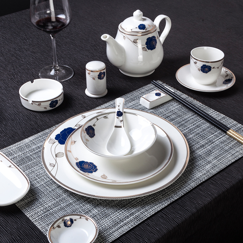 五星级酒店骨瓷餐具套装宴会中式高档碗骨碟摆台家用九件套碗盘勺