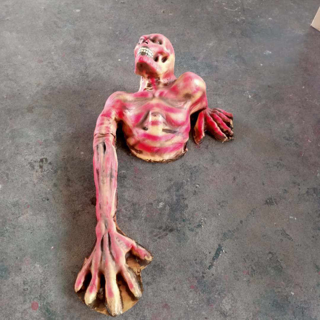 万圣节密室逃脱鬼屋布置道具 酒吧商场ktv装饰品 变异大力长手怪