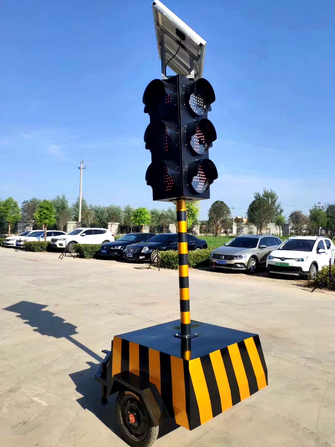 太阳能交通信号灯 临时移动红绿灯驾校交叉路口四面led可加工定做