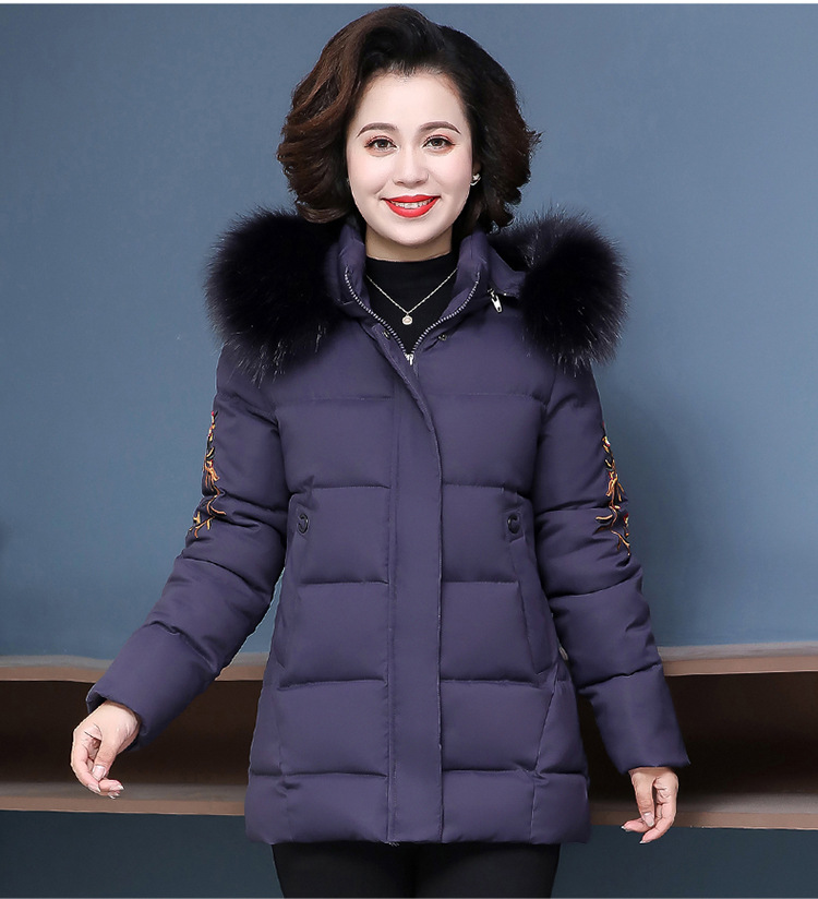 妈妈冬装短款棉衣中年妇女秋冬外套中老年女装羽绒棉服加厚小棉袄