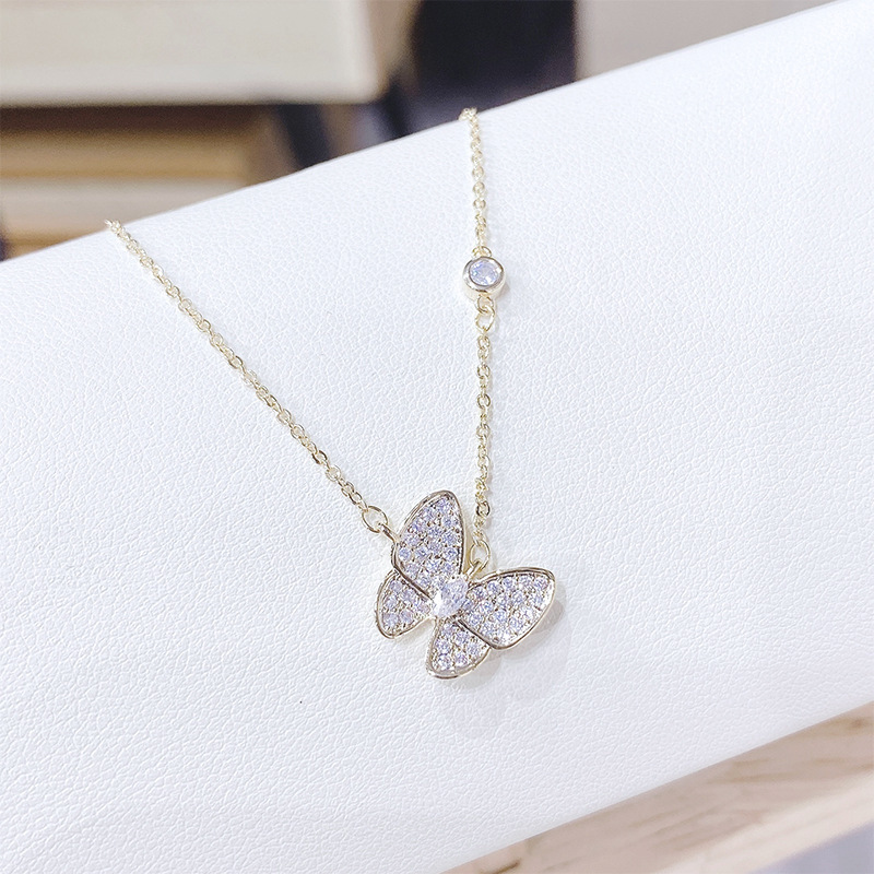 2023 New Butterfly Necklace Women's European and American Fashion Micro Inlaid Zircon Clavicle Chain Jewelry Necklace Ornament Source Factory