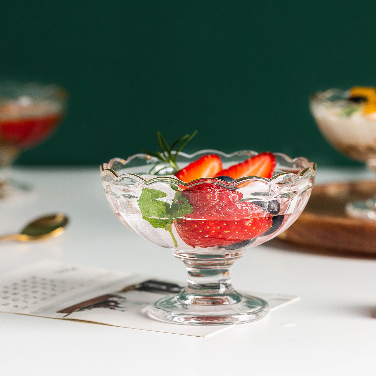 冰激凌杯冰淇淋玻璃杯 甜品杯果汁杯 沙冰杯饮料杯 奶茶杯雪糕杯